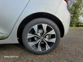 
									RENAULT CLIO E-TECH ZEN full								