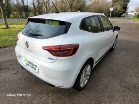 
									RENAULT CLIO E-TECH ZEN full								