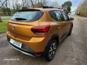 
									DACIA SANDERO STEPWAY CONFORT full								