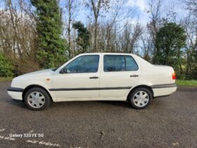 
									VOLKSWAGEN VENTO full								