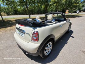 
									MINI COOPER D CABRIOLET full								