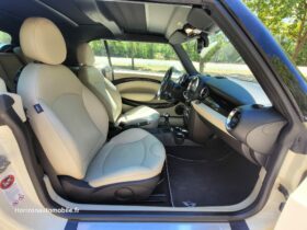 
									MINI COOPER D CABRIOLET full								